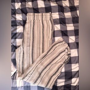 Women’s linen-like pants